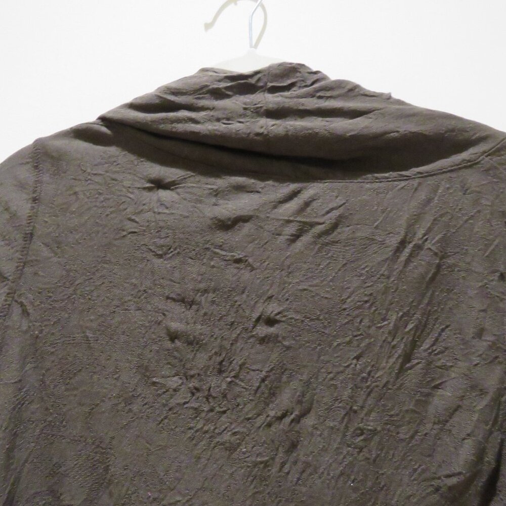SNOSKINS Cowl Neck Crinkle Lagenlook Art To Wear Tunic Top in Chocolate Brown - Picture 13 of 14